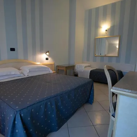 Hotel London Viareggio