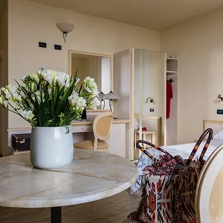 London Hotel Viareggio