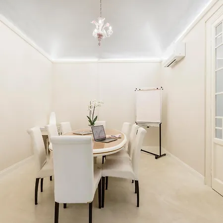 London 3* Viareggio