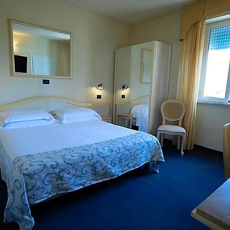 Hotel London Viareggio