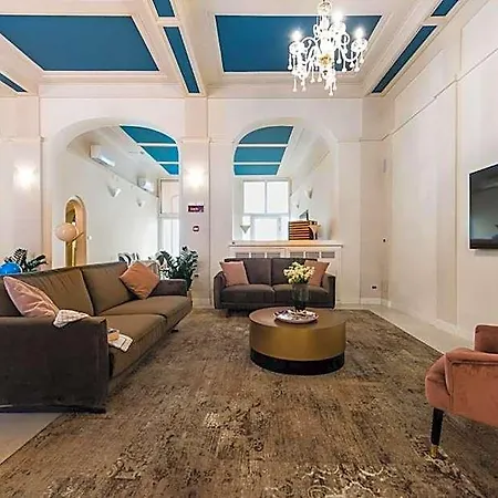 Hotel London