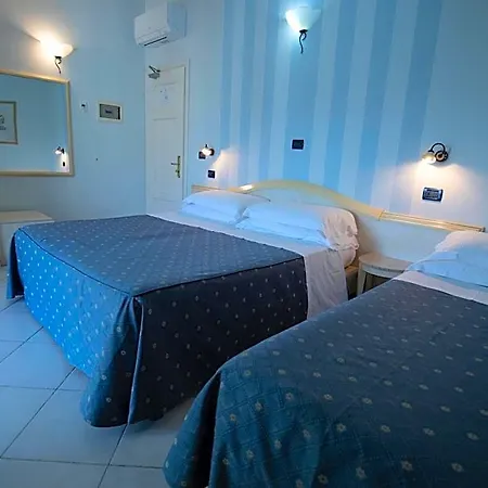 Hotel London Viareggio