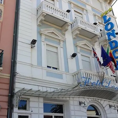 Hotel London 3*