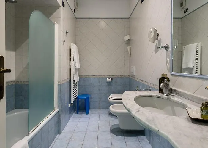 Hotel London Viareggio