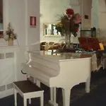 London Viareggio