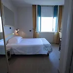 London Hotel