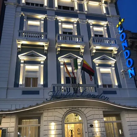 Hotel London 3*