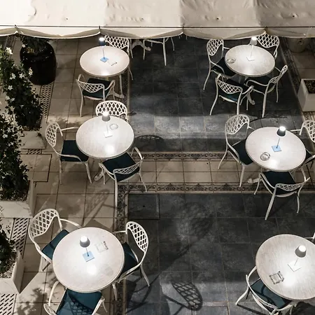 Hotel London 3*