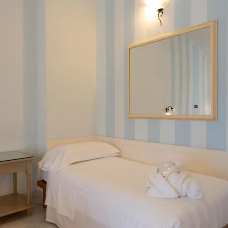 London Hotel Viareggio