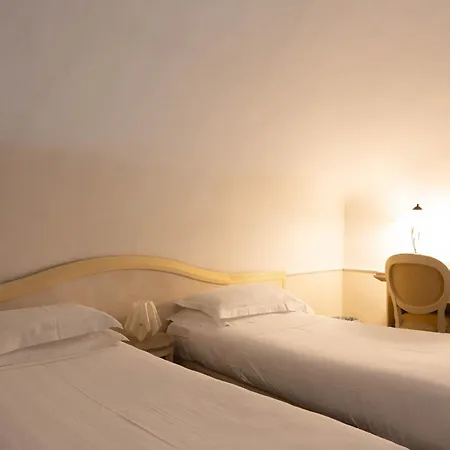 Hotel London
