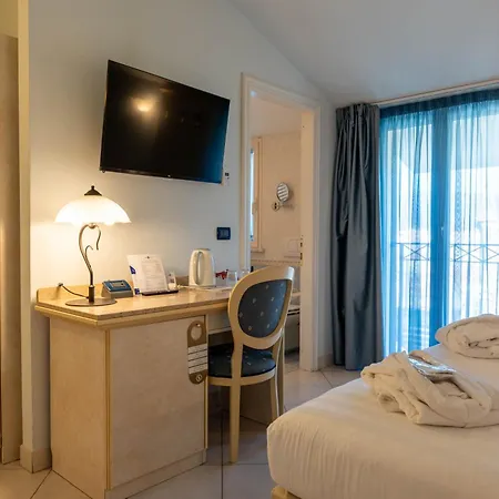 London Hotel